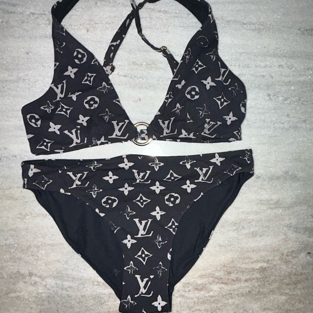 🖤Louis Vuitton Black Monogram Swimwear😎